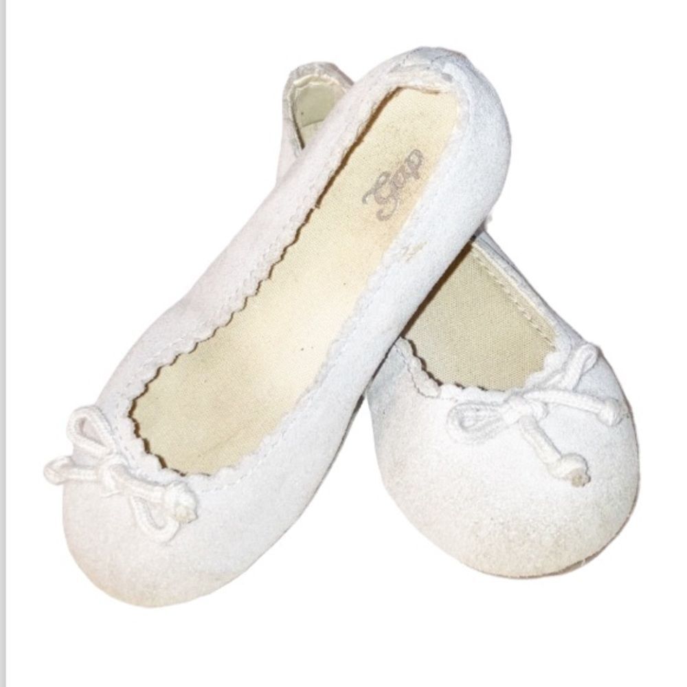 Baby gap suede flats